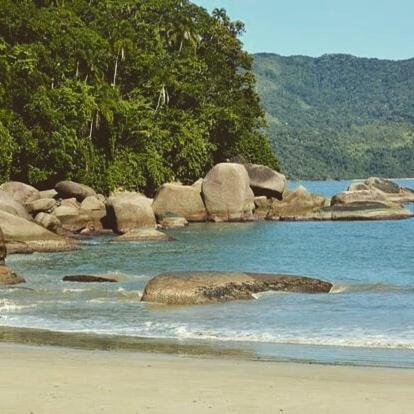 Cobertura Na Enseada A 80 M Da Areia *
